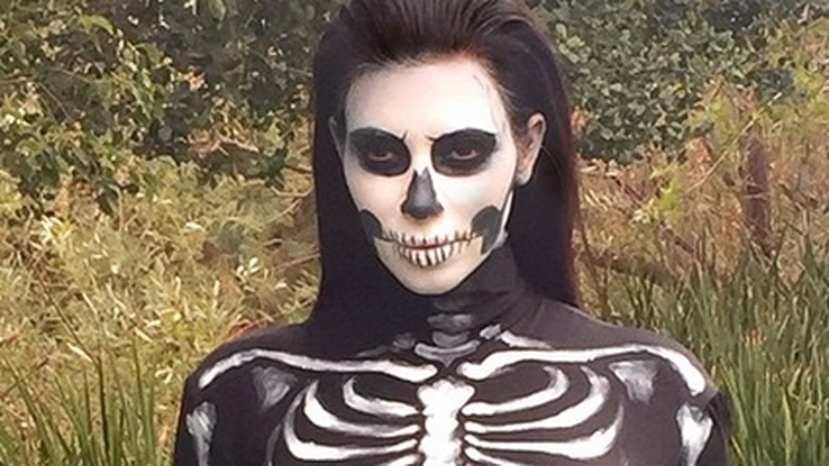 Kim Kardashian var läskig på Halloween. 